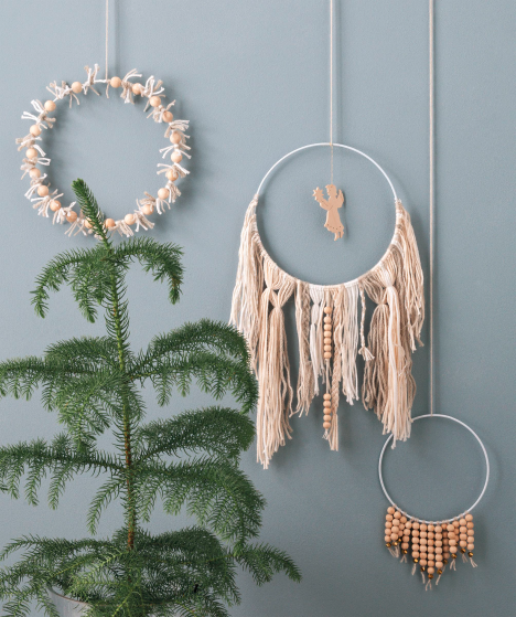 Winter night dream-catcher