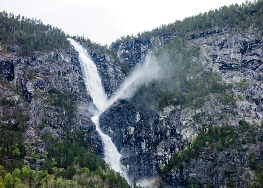 Tyssestrengene Falls, Norway