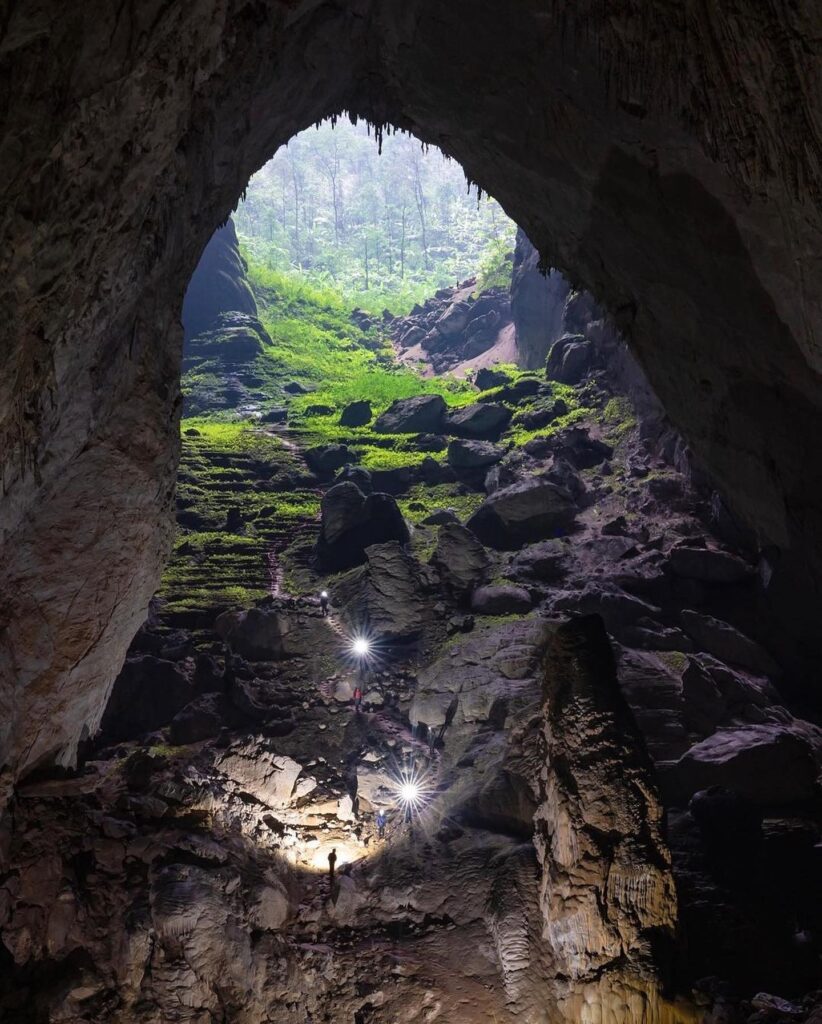 Son-Doong-Cave Entrance