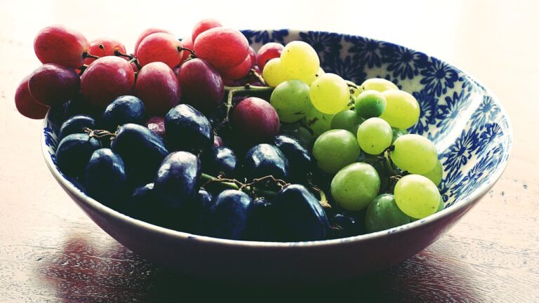 Clear, Radiant, and Smooth: Top 10 Fruits for Healthy Skin Revealed 9 Grapes