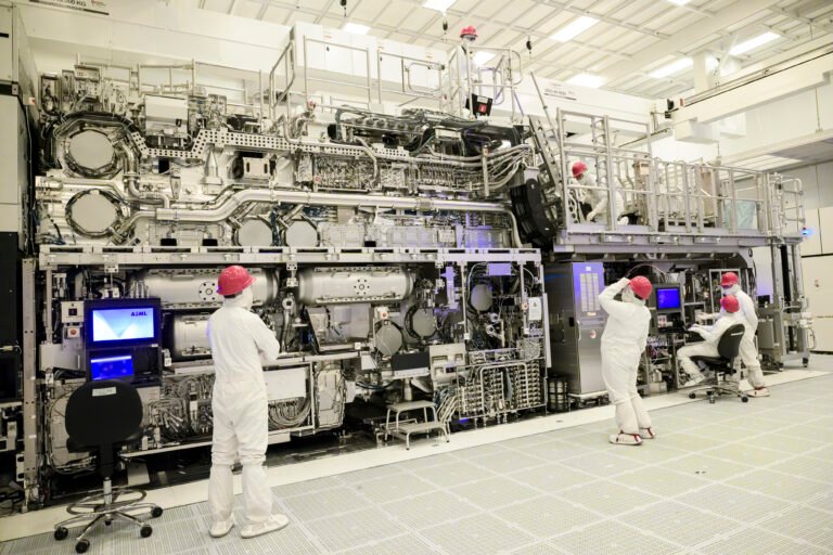EUV Lithography Machine