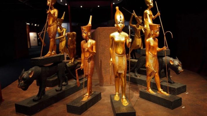 Golden Statuettes of the King Tutankhamun