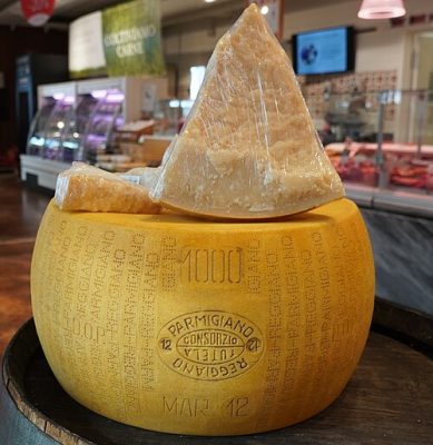 Parmesan (Parmigiano-Reggiano)