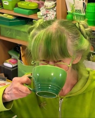 Who Is the Green Lady of Brooklyn Who Is the Green Lady of Brooklyn